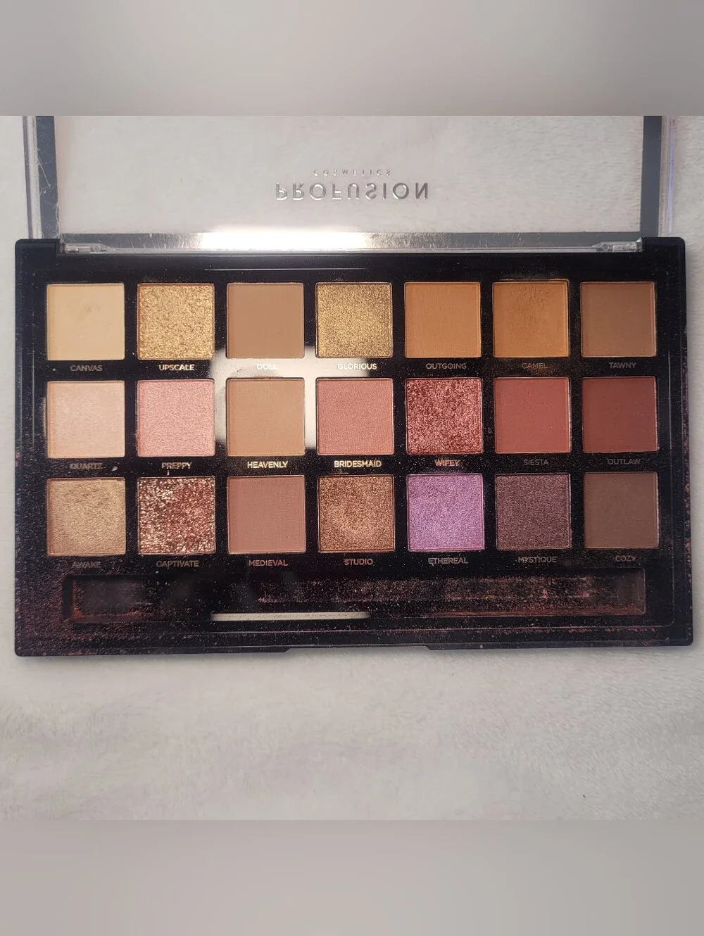 Profusion Cosmetics CHOCOLATES & NUDE BLISS 2 Palette Bundle 42 Shades Total